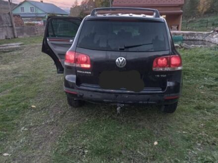 Черный Фольксваген Туарег, объемом двигателя 0 л и пробегом 281 тыс. км за 4500 $, фото 1 на Automoto.ua