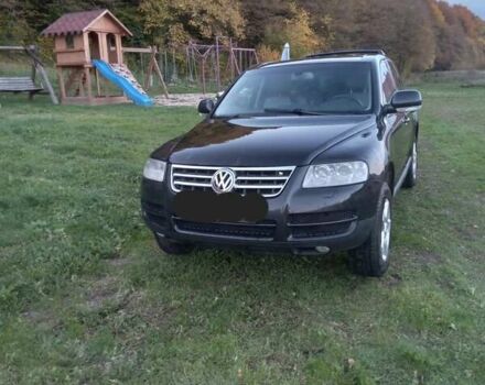 Черный Фольксваген Туарег, объемом двигателя 0 л и пробегом 281 тыс. км за 4300 $, фото 1 на Automoto.ua