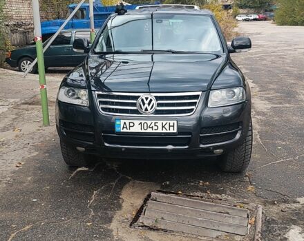 Чорний Фольксваген Туарег, об'ємом двигуна 2.5 л та пробігом 300 тис. км за 5500 $, фото 1 на Automoto.ua