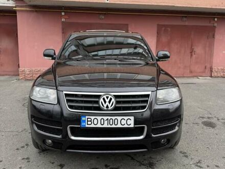 Черный Фольксваген Туарег, объемом двигателя 4.92 л и пробегом 340 тыс. км за 6500 $, фото 1 на Automoto.ua