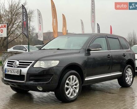 Черный Фольксваген Туарег, объемом двигателя 3 л и пробегом 351 тыс. км за 11999 $, фото 1 на Automoto.ua