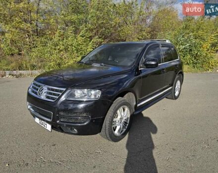 Фольксваген Туарег 2007 в Киеве на Automoto.ua Черный Фольксваген Туарег, объемом двигателя 4.2 л и пробегом 356 тыс. км за 11000 $, фото 1 на Automoto.ua
