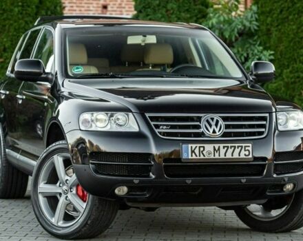 Черный Фольксваген Туарег, объемом двигателя 3 л и пробегом 240 тыс. км за 4000 $, фото 1 на Automoto.ua