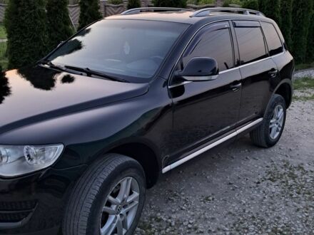 Фольксваген Туарег 2008 у Хмельницькому на Automoto.ua Чорний Фольксваген Туарег, об'ємом двигуна 2.5 л та пробігом 240 тис. км за 12200 $, фото 1 на Automoto.ua