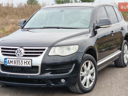 Черный Фольксваген Туарег, объемом двигателя 2.97 л и пробегом 359 тыс. км за 10900 $, фото 1 на Automoto.ua