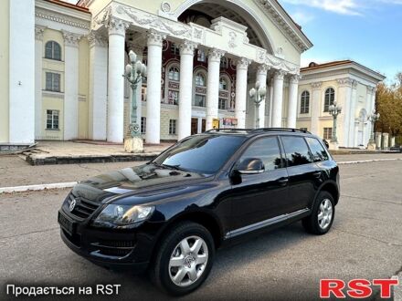 Фольксваген Туарег 2008 в Желтых Водах на Automoto.ua Черный Фольксваген Туарег, объемом двигателя 3 л и пробегом 221 тыс. км за 9800 $, фото 1 на Automoto.ua