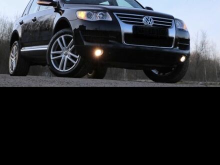 Черный Фольксваген Туарег, объемом двигателя 3 л и пробегом 267 тыс. км за 13500 $, фото 1 на Automoto.ua