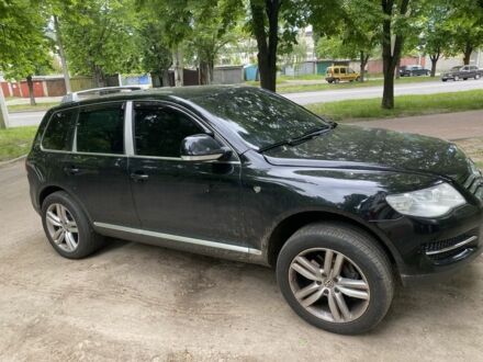 Фольксваген Туарег 2008 у Кременчуге на Automoto.ua Чорний Фольксваген Туарег, об'ємом двигуна 3 л та пробігом 280 тис. км за 11000 $, фото 1 на Automoto.ua