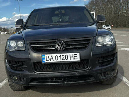 Чорний Фольксваген Туарег, об'ємом двигуна 4.2 л та пробігом 300 тис. км за 7199 $, фото 1 на Automoto.ua