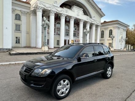 Фольксваген Туарег 2008 в Днепре (Днепропетровске) на Automoto.ua Черный Фольксваген Туарег, объемом двигателя 3 л и пробегом 221 тыс. км за 9800 $, фото 1 на Automoto.ua
