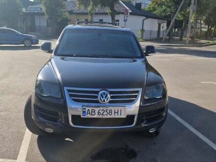 Чорний Фольксваген Туарег, об'ємом двигуна 3 л та пробігом 340 тис. км за 12000 $, фото 1 на Automoto.ua