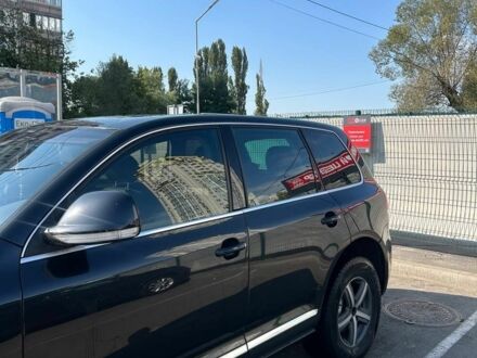 Чорний Фольксваген Туарег, об'ємом двигуна 3 л та пробігом 400 тис. км за 11000 $, фото 1 на Automoto.ua