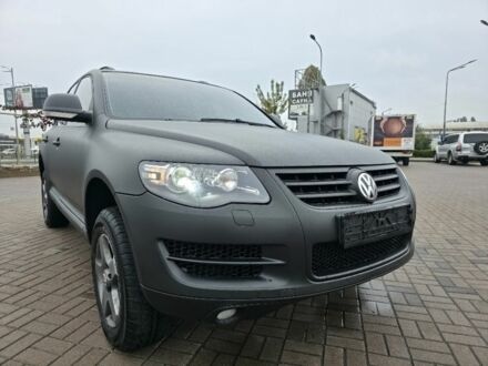 Фольксваген Туарег 2009 в Киеве на Automoto.ua Черный Фольксваген Туарег, объемом двигателя 3 л и пробегом 300 тыс. км за 8000 $, фото 1 на Automoto.ua