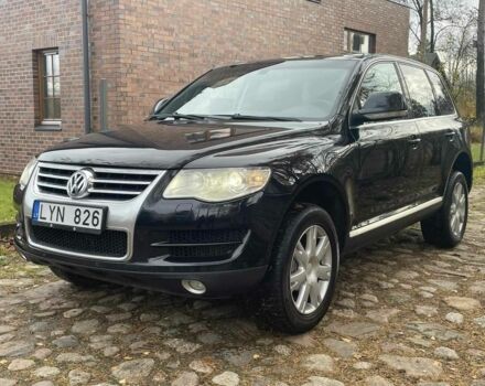 Черный Фольксваген Туарег, объемом двигателя 3 л и пробегом 379 тыс. км за 6630 $, фото 1 на Automoto.ua