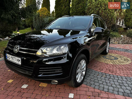 Фольксваген Туарег 2011 в Хусте на Automoto.ua Черный Фольксваген Туарег, объемом двигателя 3 л и пробегом 310 тыс. км за 16500 $, фото 1 на Automoto.ua