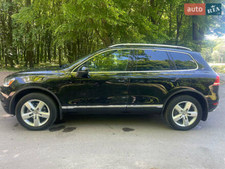 Черный Фольксваген Туарег, объемом двигателя 2.97 л и пробегом 329 тыс. км за 17999 $, фото 1 на Automoto.ua