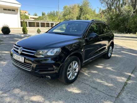 Черный Фольксваген Туарег, объемом двигателя 3 л и пробегом 357 тыс. км за 17700 $, фото 1 на Automoto.ua