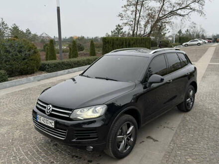 Черный Фольксваген Туарег, объемом двигателя 4.13 л и пробегом 211 тыс. км за 13999 $, фото 1 на Automoto.ua