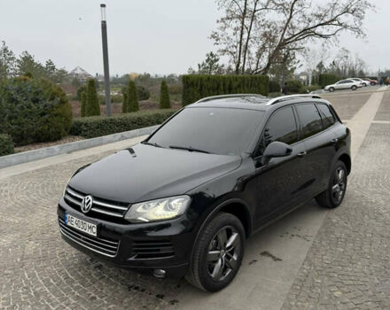 Черный Фольксваген Туарег, объемом двигателя 4.13 л и пробегом 211 тыс. км за 13999 $, фото 1 на Automoto.ua