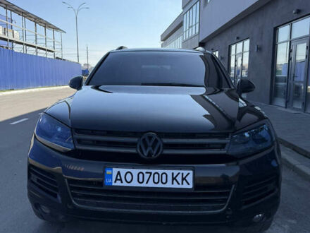 Фольксваген Туарег 2012 в Ужгороде на Automoto.ua Черный Фольксваген Туарег, объемом двигателя 2.97 л и пробегом 297 тыс. км за 18399 $, фото 1 на Automoto.ua