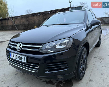 Черный Фольксваген Туарег, объемом двигателя 3 л и пробегом 285 тыс. км за 13800 $, фото 1 на Automoto.ua