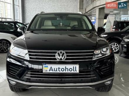Черный Фольксваген Туарег, объемом двигателя 2.97 л и пробегом 180 тыс. км за 29870 $, фото 1 на Automoto.ua