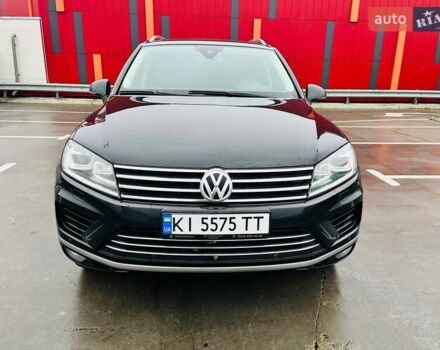 Черный Фольксваген Туарег, объемом двигателя 2.97 л и пробегом 275 тыс. км за 23200 $, фото 1 на Automoto.ua
