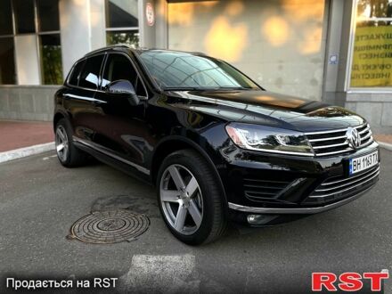 Черный Фольксваген Туарег, объемом двигателя 3.6 л и пробегом 227 тыс. км за 19000 $, фото 1 на Automoto.ua