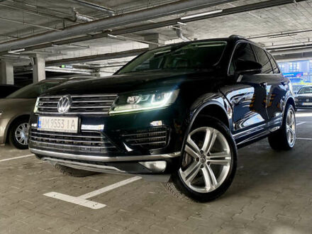 Чорний Фольксваген Туарег, об'ємом двигуна 2.97 л та пробігом 200 тис. км за 25900 $, фото 1 на Automoto.ua