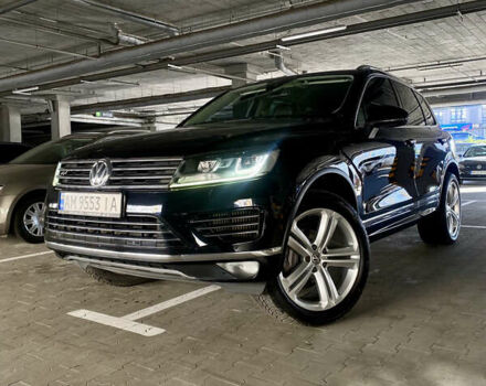 Чорний Фольксваген Туарег, об'ємом двигуна 2.97 л та пробігом 200 тис. км за 25900 $, фото 1 на Automoto.ua