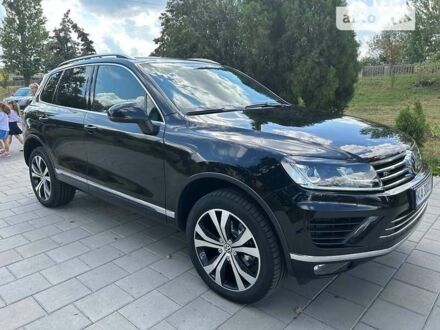 Фольксваген Туарег 2015 у Вінниці на Automoto.ua Чорний Фольксваген Туарег, об'ємом двигуна 3 л та пробігом 149 тис. км за 37999 $, фото 1 на Automoto.ua