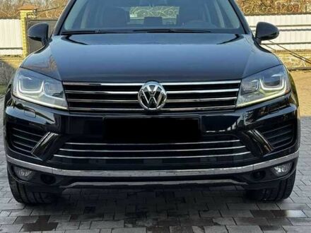 Фольксваген Туарег 2015 в Киеве на Automoto.ua Черный Фольксваген Туарег, объемом двигателя 3 л и пробегом 105 тыс. км за 19000 $, фото 1 на Automoto.ua