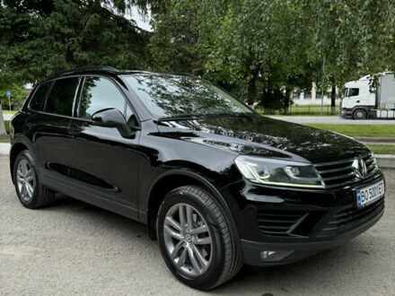 Фольксваген Туарег 2015 в Волочиске на Automoto.ua Черный Фольксваген Туарег, объемом двигателя 2.97 л и пробегом 258 тыс. км за 22700 $, фото 1 на Automoto.ua