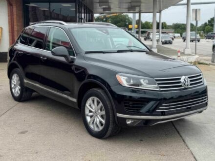 Черный Фольксваген Туарег, объемом двигателя 3.6 л и пробегом 72 тыс. км за 8500 $, фото 1 на Automoto.ua