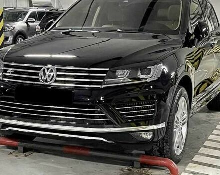 Фольксваген Туарег 2016 в Киеве на Automoto.ua Черный Фольксваген Туарег, объемом двигателя 3 л и пробегом 135 тыс. км за 23000 $, фото 1 на Automoto.ua