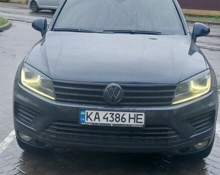 Черный Фольксваген Туарег, объемом двигателя 3.6 л и пробегом 135 тыс. км за 20000 $, фото 1 на Automoto.ua