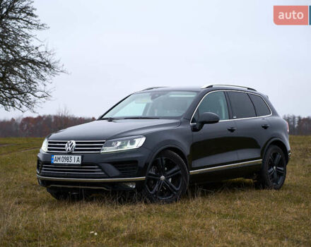 Черный Фольксваген Туарег, объемом двигателя 2.97 л и пробегом 259 тыс. км за 29700 $, фото 1 на Automoto.ua