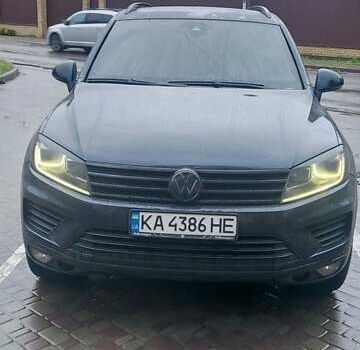 Черный Фольксваген Туарег, объемом двигателя 3.6 л и пробегом 135 тыс. км за 20000 $, фото 1 на Automoto.ua