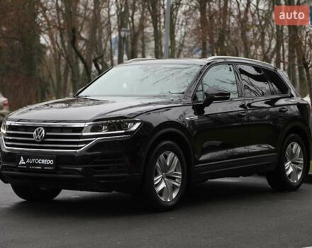 Черный Фольксваген Туарег, объемом двигателя 2.99 л и пробегом 120 тыс. км за 35000 $, фото 1 на Automoto.ua