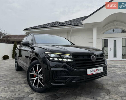 Чорний Фольксваген Туарег, об'ємом двигуна 3 л та пробігом 105 тис. км за 58900 $, фото 1 на Automoto.ua