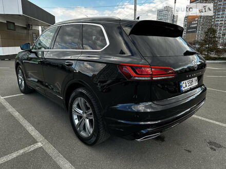 Фольксваген Туарег 2018 в Киеве на Automoto.ua Черный Фольксваген Туарег, объемом двигателя 3 л и пробегом 117 тыс. км за 56000 $, фото 1 на Automoto.ua