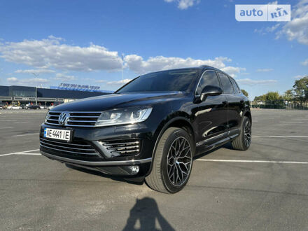 Фольксваген Туарег 2018 в Днепре (Днепропетровске) на Automoto.ua Черный Фольксваген Туарег, объемом двигателя 2.97 л и пробегом 97 тыс. км за 43000 $, фото 1 на Automoto.ua