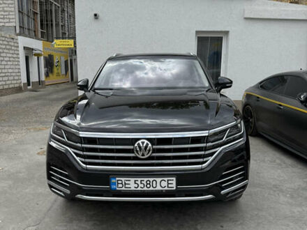 Фольксваген Туарег 2018 в Николаеве на Automoto.ua Черный Фольксваген Туарег, объемом двигателя 2.97 л и пробегом 154 тыс. км за 46000 $, фото 1 на Automoto.ua