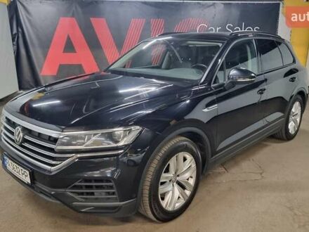 Черный Фольксваген Туарег, объемом двигателя 2.99 л и пробегом 219 тыс. км за 37200 $, фото 1 на Automoto.ua