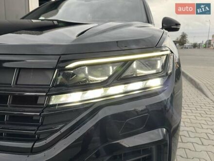 Фольксваген Туарег 2019 у Тернополі на Automoto.ua Чорний Фольксваген Туарег, об'ємом двигуна 2.97 л та пробігом 175 тис. км за 49900 $, фото 1 на Automoto.ua