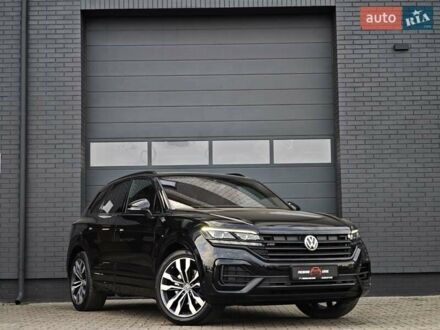 Черный Фольксваген Туарег, объемом двигателя 2.97 л и пробегом 98 тыс. км за 59980 $, фото 1 на Automoto.ua