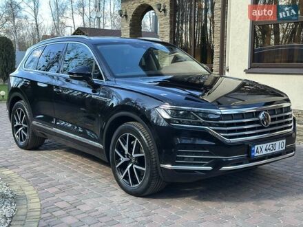 Фольксваген Туарег 2020 в Киеве на Automoto.ua Черный Фольксваген Туарег, объемом двигателя 2.97 л и пробегом 147 тыс. км за 55500 $, фото 1 на Automoto.ua