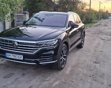 Фольксваген Туарег 2020 у Ахтырке на Automoto.ua Чорний Фольксваген Туарег, об'ємом двигуна 2.97 л та пробігом 150 тис. км за 52700 $, фото 1 на Automoto.ua