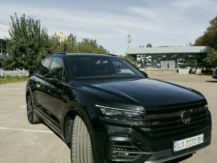 Фольксваген Туарег 2020 в Киеве на Automoto.ua Черный Фольксваген Туарег, объемом двигателя 2.99 л и пробегом 107 тыс. км за 50000 $, фото 1 на Automoto.ua
