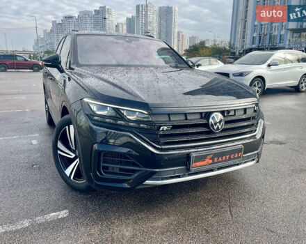 Фольксваген Туарег 2020 у Києві на Automoto.ua Чорний Фольксваген Туарег, об'ємом двигуна 3 л та пробігом 73 тис. км за 56900 $, фото 1 на Automoto.ua